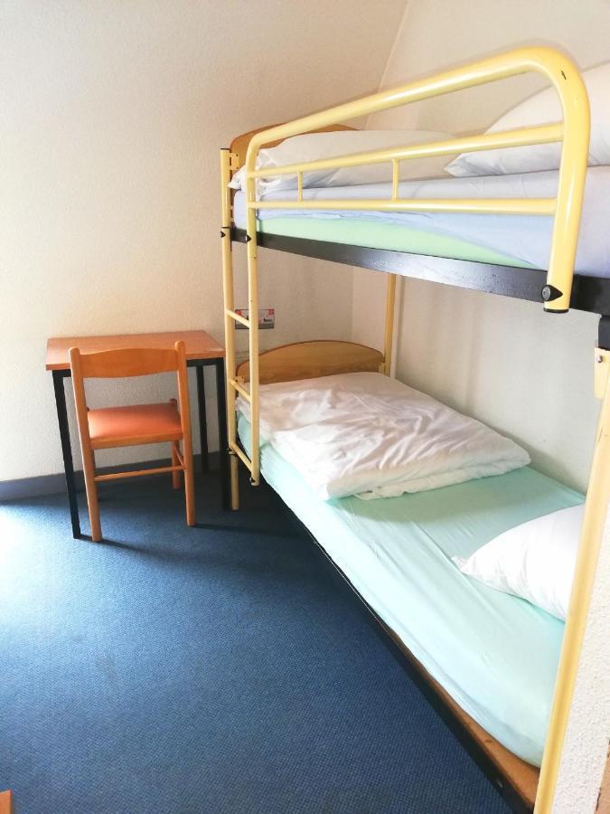 Auberge De Jeunesse Hi Pontivy Esterno foto