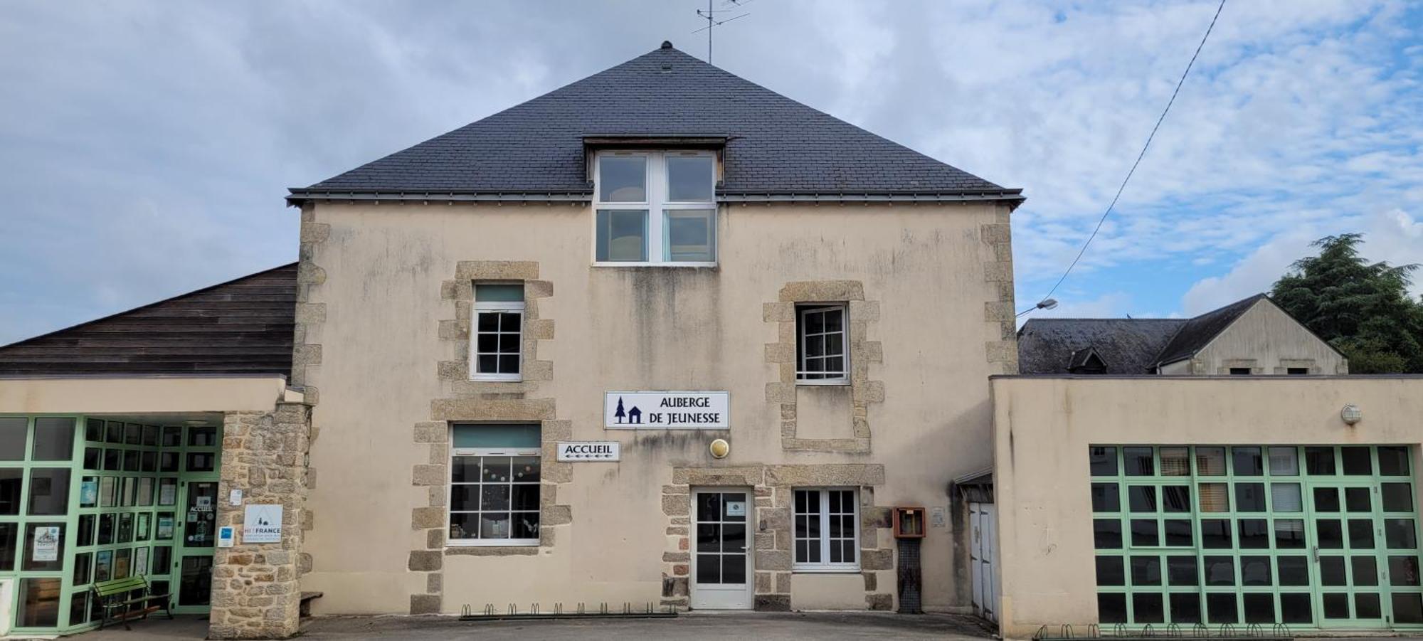 Auberge De Jeunesse Hi Pontivy Esterno foto